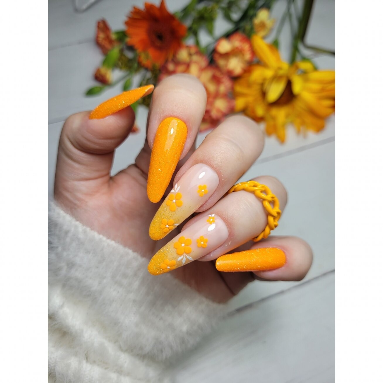 YOSHI Gelinis lakas Sunset Boulevard 6ml - 011 2 YOSHI Gelinis lakas Sunset Boulevard 6ml - 011 2
