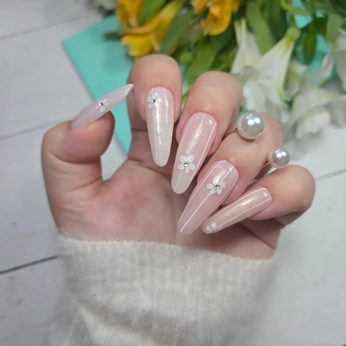 Viršutinis sluoksnis Yoshi - Top Shimmer Gold 10ml 1 Viršutinis sluoksnis Yoshi - Top Shimmer Gold 10ml 1