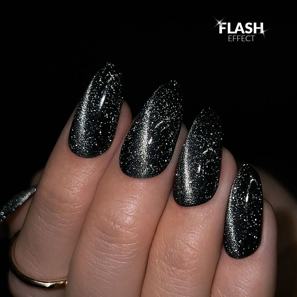 Viršutinis sluoksnis Slowianka Top Coat - Flash Cat Eye Silver 10g 2 Viršutinis sluoksnis Slowianka Top Coat - Flash Cat Eye Silver 10g 2